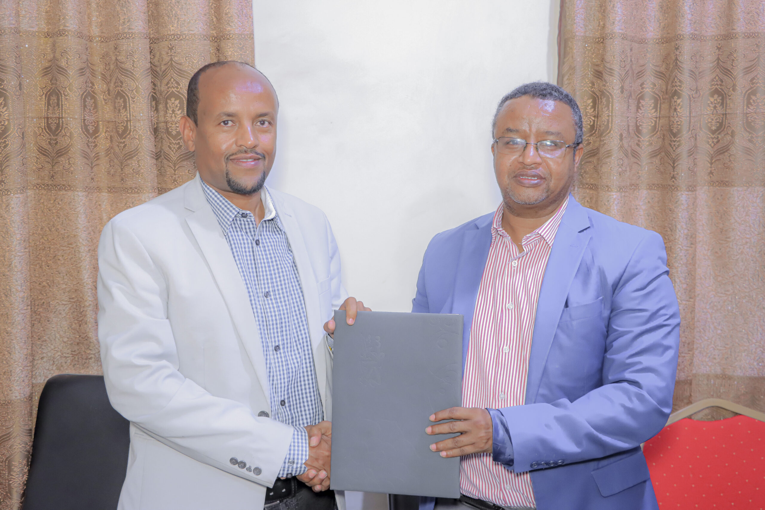 You are currently viewing SLBA signs MOU with Beder  International  University